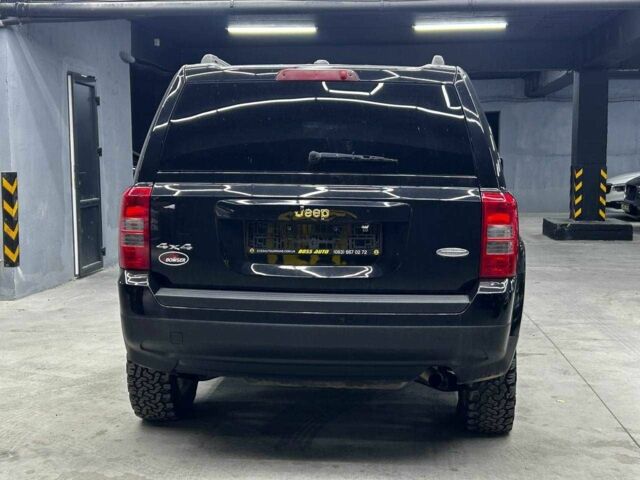 Чорний Джип Patriot, об'ємом двигуна 2.4 л та пробігом 104 тис. км за 11100 $, фото 4 на Automoto.ua