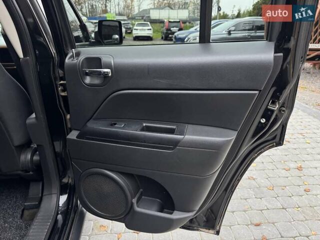 Чорний Джип Patriot, об'ємом двигуна 2 л та пробігом 283 тис. км за 8900 $, фото 22 на Automoto.ua