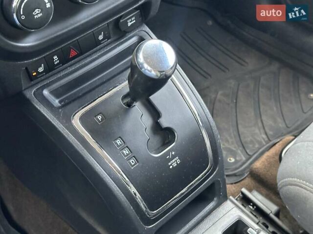 Черный Джип Патриот, объемом двигателя 2.36 л и пробегом 156 тыс. км за 9490 $, фото 20 на Automoto.ua