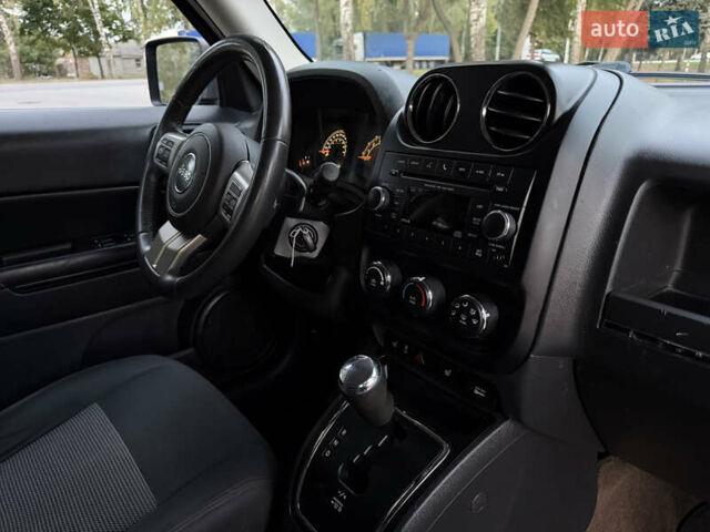 Джип Патриот 2014 в Лубнах на Automoto.ua Черный Джип Патриот, объемом двигателя 2.4 л и пробегом 197 тыс. км за 9999 $, фото 68 на Automoto.ua