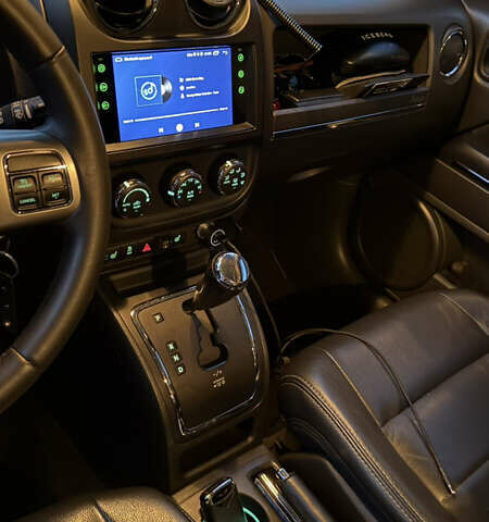 Черный Джип Патриот, объемом двигателя 2.4 л и пробегом 84 тыс. км за 15000 $, фото 15 на Automoto.ua