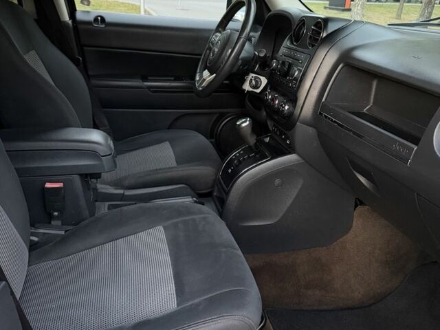 Джип Патриот 2014 в Лубнах на Automoto.ua Черный Джип Патриот, объемом двигателя 2.4 л и пробегом 197 тыс. км за 9999 $, фото 20 на Automoto.ua