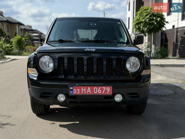 Чорний Джип Patriot, об'ємом двигуна 2.36 л та пробігом 200 тис. км за 10600 $, фото 2 на Automoto.ua