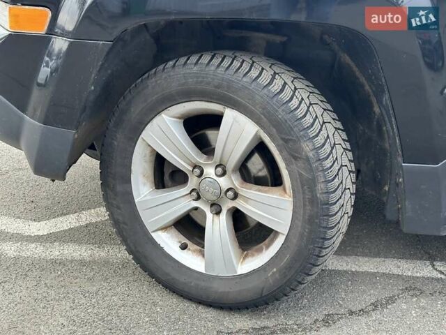Черный Джип Патриот, объемом двигателя 2.36 л и пробегом 156 тыс. км за 9490 $, фото 10 на Automoto.ua