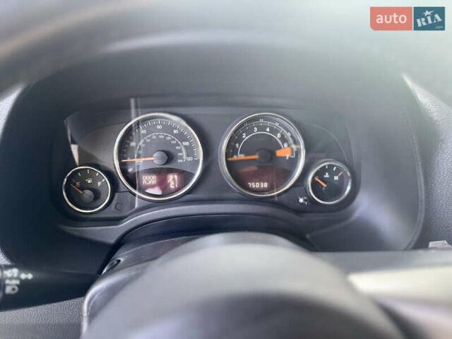 Черный Джип Патриот, объемом двигателя 2.36 л и пробегом 120 тыс. км за 10000 $, фото 8 на Automoto.ua