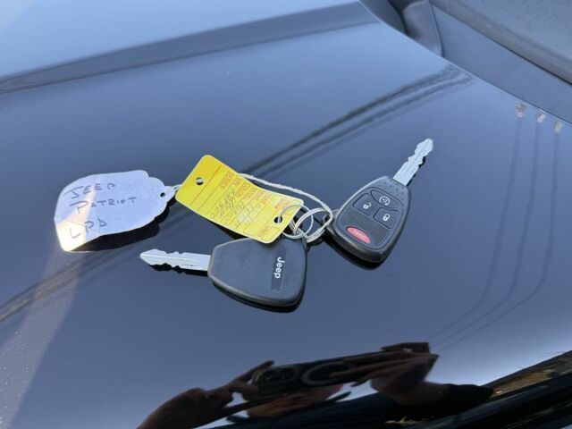 Джип Патриот 2014 в Софіївська Борщагівка на Automoto.ua Черный Джип Патриот, объемом двигателя 2.4 л и пробегом 200 тыс. км за 9900 $, фото 23 на Automoto.ua