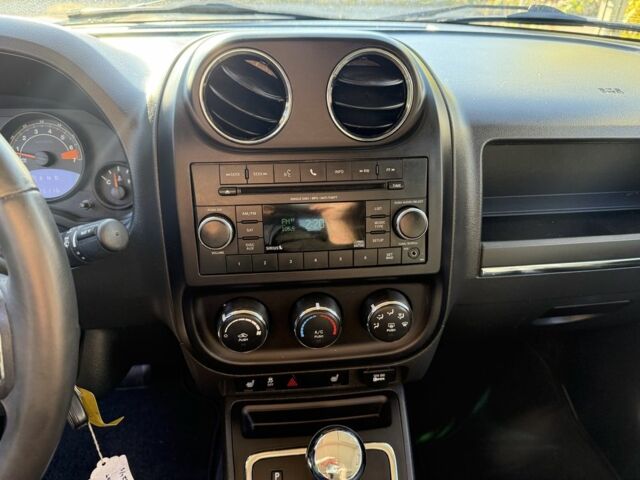 Джип Патриот 2014 в Софіївська Борщагівка на Automoto.ua Черный Джип Патриот, объемом двигателя 2.4 л и пробегом 200 тыс. км за 9900 $, фото 14 на Automoto.ua