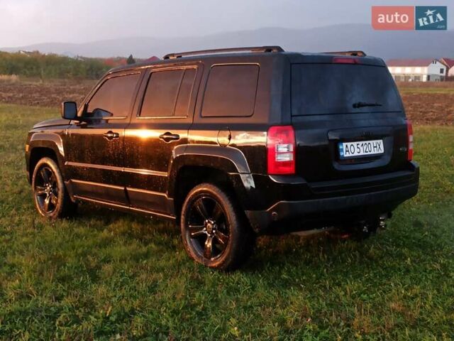 Черный Джип Патриот, объемом двигателя 2 л и пробегом 135 тыс. км за 9900 $, фото 6 на Automoto.ua