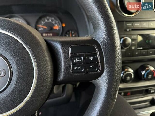 Чорний Джип Patriot, об'ємом двигуна 2.36 л та пробігом 144 тис. км за 7900 $, фото 24 на Automoto.ua