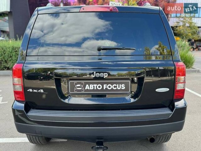 Чорний Джип Patriot, об'ємом двигуна 2.36 л та пробігом 123 тис. км за 10690 $, фото 5 на Automoto.ua