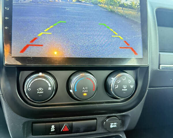 Чорний Джип Patriot, об'ємом двигуна 2 л та пробігом 137 тис. км за 10350 $, фото 26 на Automoto.ua