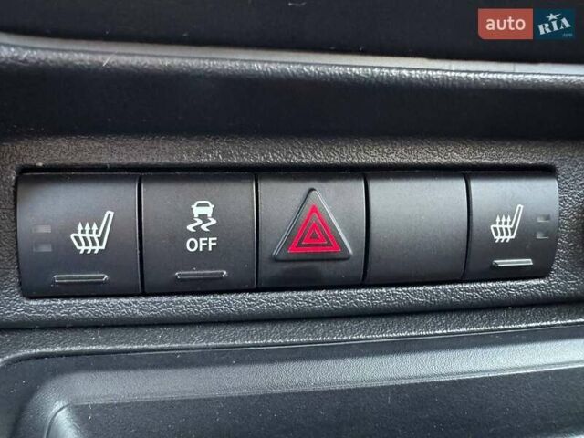 Чорний Джип Patriot, об'ємом двигуна 2.36 л та пробігом 123 тис. км за 10690 $, фото 17 на Automoto.ua