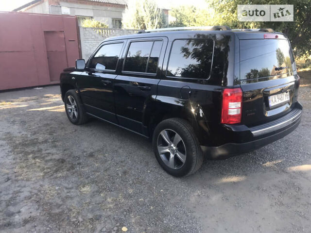 Черный Джип Патриот, объемом двигателя 2.36 л и пробегом 165 тыс. км за 13000 $, фото 5 на Automoto.ua