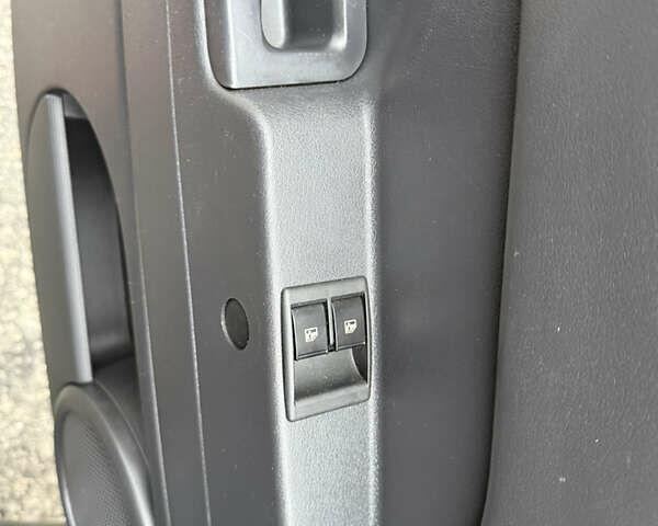 Черный Джип Патриот, объемом двигателя 2 л и пробегом 137 тыс. км за 10350 $, фото 20 на Automoto.ua