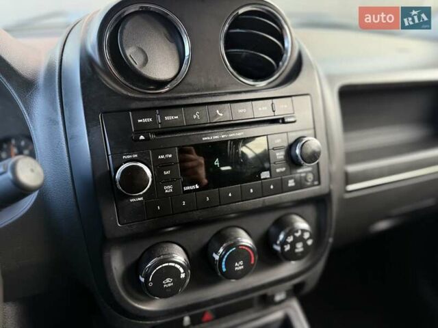 Чорний Джип Patriot, об'ємом двигуна 2.36 л та пробігом 144 тис. км за 7900 $, фото 26 на Automoto.ua