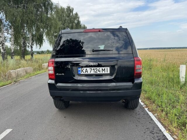 Черный Джип Патриот, объемом двигателя 2.4 л и пробегом 169 тыс. км за 11100 $, фото 4 на Automoto.ua