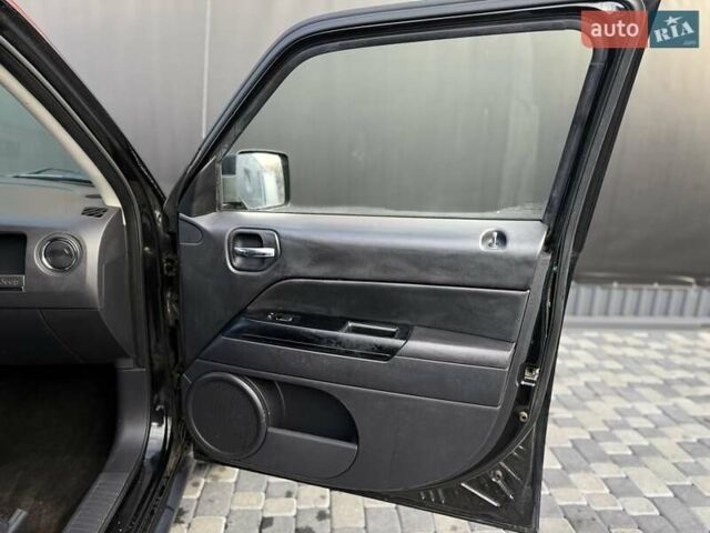 Чорний Джип Patriot, об'ємом двигуна 2.36 л та пробігом 144 тис. км за 7900 $, фото 31 на Automoto.ua