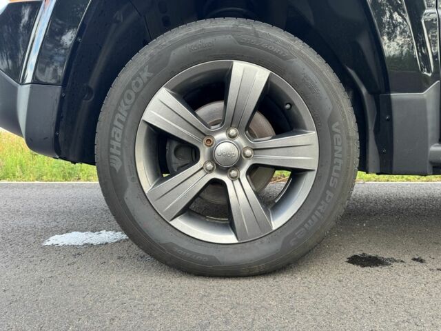 Черный Джип Патриот, объемом двигателя 2.4 л и пробегом 169 тыс. км за 11100 $, фото 5 на Automoto.ua