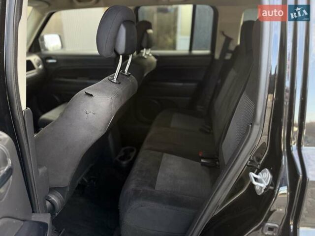 Чорний Джип Patriot, об'ємом двигуна 2.36 л та пробігом 144 тис. км за 7900 $, фото 37 на Automoto.ua