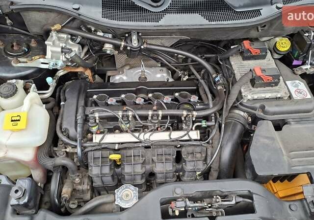 Черный Джип Патриот, объемом двигателя 2.36 л и пробегом 187 тыс. км за 10800 $, фото 12 на Automoto.ua