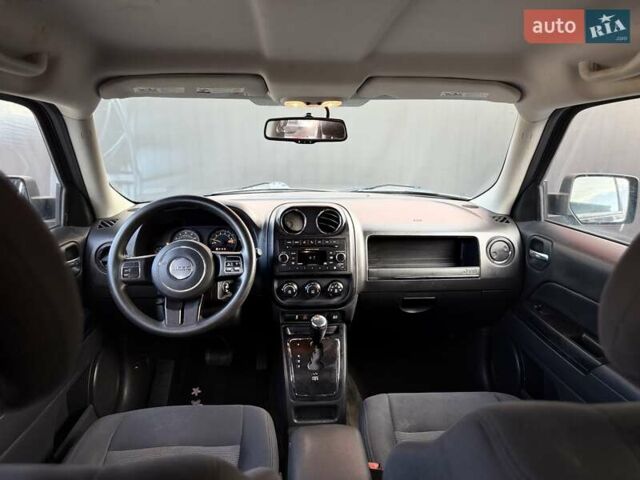 Чорний Джип Patriot, об'ємом двигуна 2.36 л та пробігом 144 тис. км за 7900 $, фото 29 на Automoto.ua