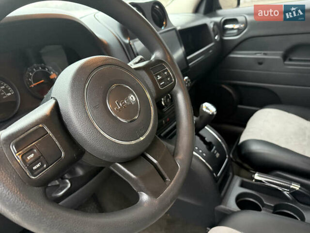 Чорний Джип Patriot, об'ємом двигуна 2 л та пробігом 137 тис. км за 10350 $, фото 35 на Automoto.ua