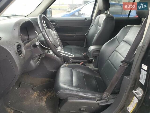 Джип Патриот 2016 в Днепре (Днепропетровске) на Automoto.ua Черный Джип Патриот, объемом двигателя 2.4 л и пробегом 175 тыс. км за 850 $, фото 6 на Automoto.ua