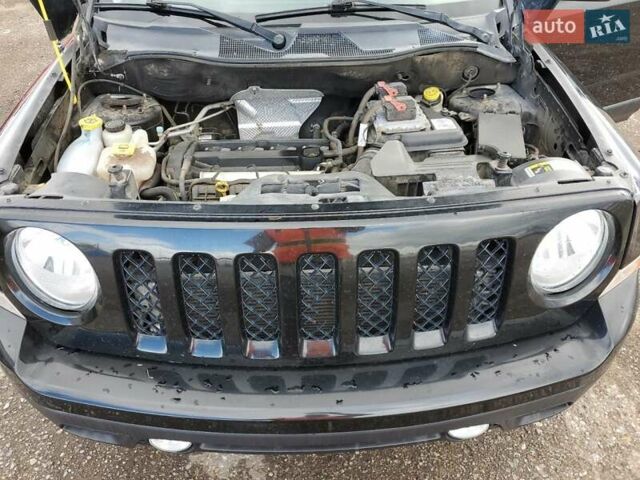 Черный Джип Патриот, объемом двигателя 2 л и пробегом 127 тыс. км за 1100 $, фото 10 на Automoto.ua