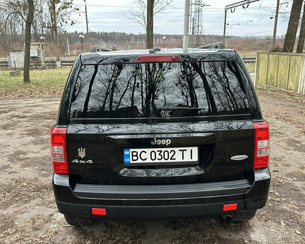 Черный Джип Патриот, объемом двигателя 2.36 л и пробегом 32 тыс. км за 11200 $, фото 10 на Automoto.ua