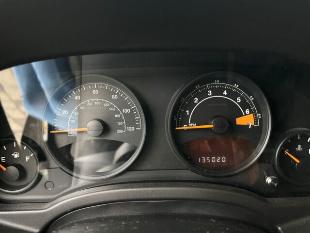 Черный Джип Патриот, объемом двигателя 2.4 л и пробегом 200 тыс. км за 9800 $, фото 19 на Automoto.ua