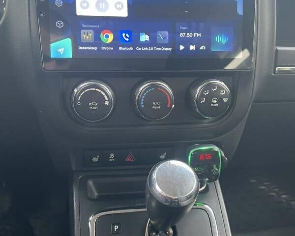 Черный Джип Патриот, объемом двигателя 2.36 л и пробегом 192 тыс. км за 10900 $, фото 13 на Automoto.ua