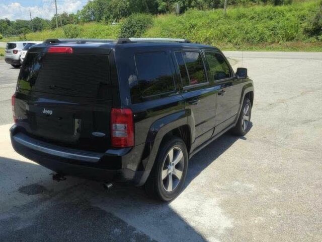 Черный Джип Патриот, объемом двигателя 2.4 л и пробегом 77 тыс. км за 6700 $, фото 3 на Automoto.ua
