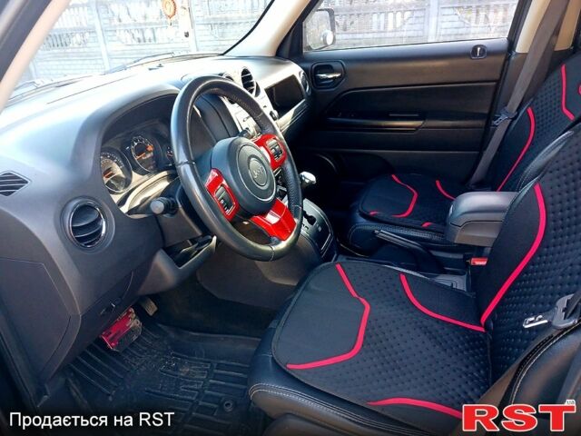 Черный Джип Патриот, объемом двигателя 2 л и пробегом 114 тыс. км за 11500 $, фото 12 на Automoto.ua