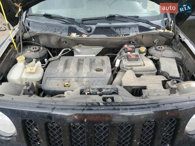 Джип Патриот 2016 в Днепре (Днепропетровске) на Automoto.ua Черный Джип Патриот, объемом двигателя 2.4 л и пробегом 175 тыс. км за 850 $, фото 11 на Automoto.ua