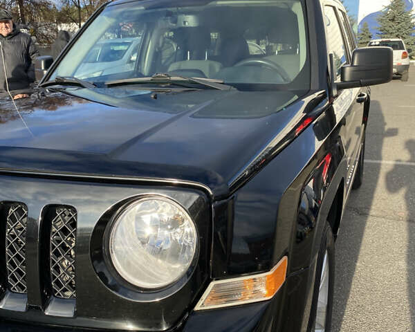 Черный Джип Патриот, объемом двигателя 2.36 л и пробегом 99 тыс. км за 11500 $, фото 5 на Automoto.ua