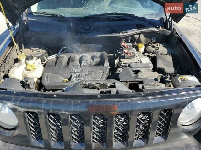 Чорний Джип Patriot, об'ємом двигуна 2.36 л та пробігом 116 тис. км за 1000 $, фото 11 на Automoto.ua