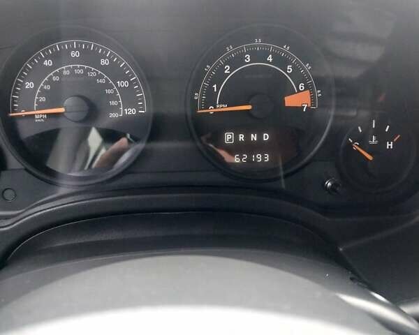 Черный Джип Патриот, объемом двигателя 2 л и пробегом 99 тыс. км за 11000 $, фото 12 на Automoto.ua