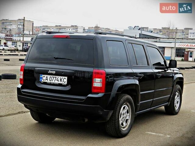 Чорний Джип Patriot, об'ємом двигуна 2 л та пробігом 85 тис. км за 8950 $, фото 1 на Automoto.ua