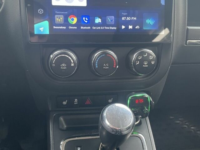 Черный Джип Патриот, объемом двигателя 2.4 л и пробегом 200 тыс. км за 10000 $, фото 8 на Automoto.ua