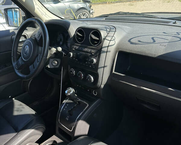 Черный Джип Патриот, объемом двигателя 2.4 л и пробегом 155 тыс. км за 9200 $, фото 5 на Automoto.ua