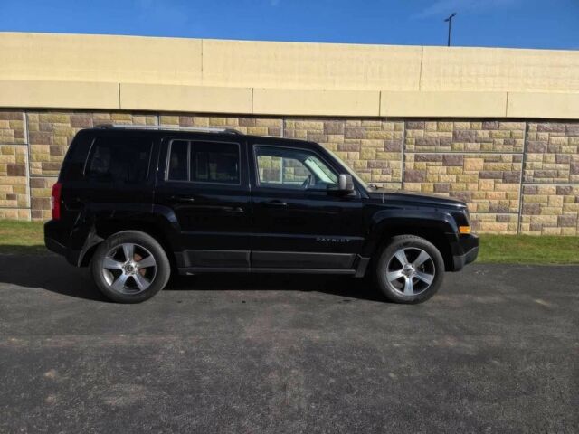 Черный Джип Патриот, объемом двигателя 2 л и пробегом 77 тыс. км за 5000 $, фото 6 на Automoto.ua