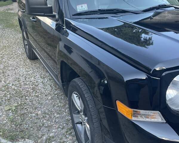 Черный Джип Патриот, объемом двигателя 2.36 л и пробегом 157 тыс. км за 11300 $, фото 10 на Automoto.ua