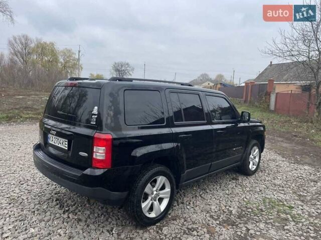 Черный Джип Патриот, объемом двигателя 2.36 л и пробегом 192 тыс. км за 10900 $, фото 7 на Automoto.ua