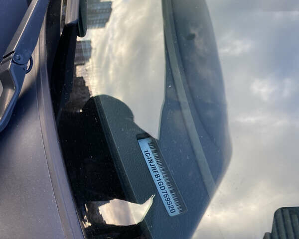 Черный Джип Патриот, объемом двигателя 2.36 л и пробегом 99 тыс. км за 11500 $, фото 15 на Automoto.ua