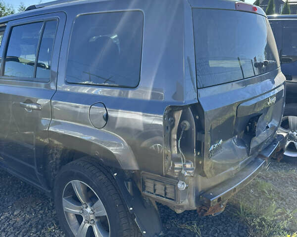 Черный Джип Патриот, объемом двигателя 2.4 л и пробегом 155 тыс. км за 9200 $, фото 13 на Automoto.ua