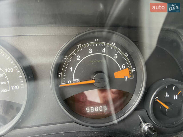Черный Джип Патриот, объемом двигателя 2.36 л и пробегом 98 тыс. км за 11900 $, фото 20 на Automoto.ua