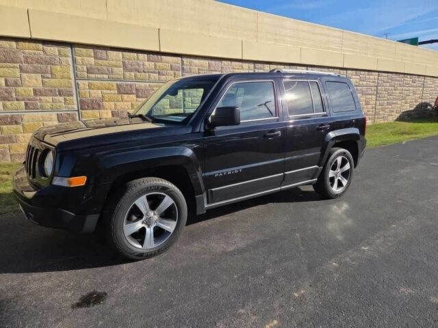 Черный Джип Патриот, объемом двигателя 2 л и пробегом 77 тыс. км за 5000 $, фото 2 на Automoto.ua