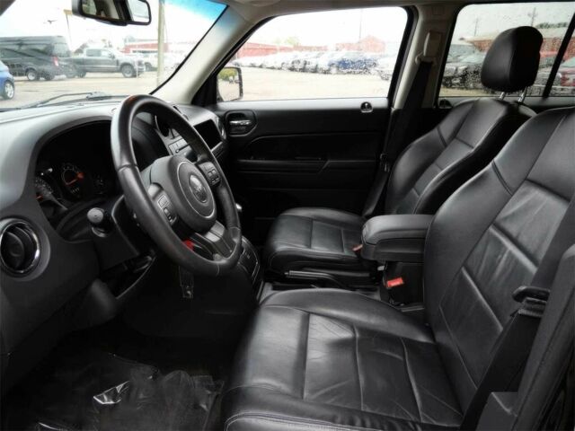 Черный Джип Патриот, объемом двигателя 2.4 л и пробегом 54 тыс. км за 4100 $, фото 8 на Automoto.ua