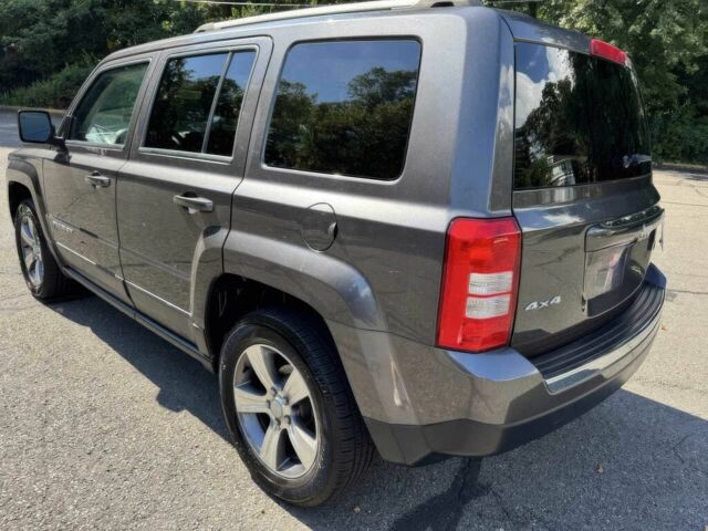 Черный Джип Патриот, объемом двигателя 2.4 л и пробегом 58 тыс. км за 7200 $, фото 3 на Automoto.ua