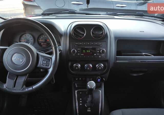 Джип Патриот 2013 в Хмельницком на Automoto.ua Коричневый Джип Патриот, объемом двигателя 2.36 л и пробегом 143 тыс. км за 9900 $, фото 6 на Automoto.ua